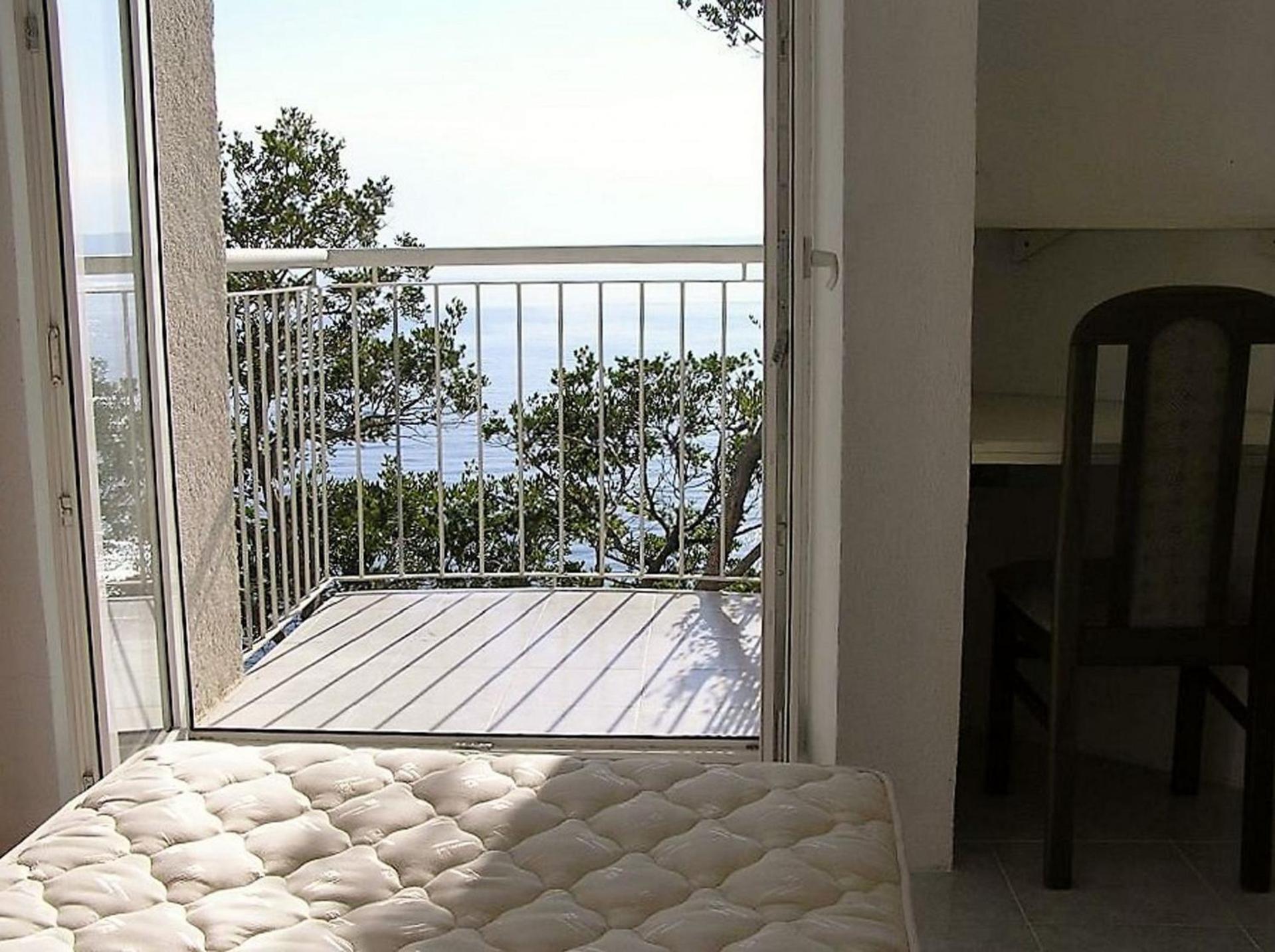 Mako Apartment *